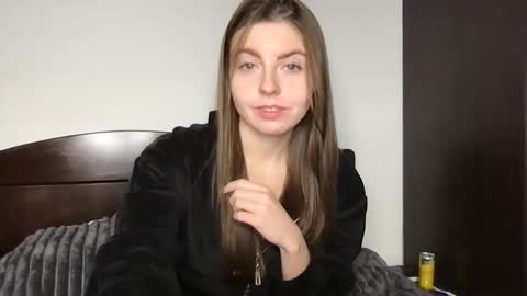 Snapshot of miss_angel_ chatting on December 14, 2025, 8:57 pm miss angel online show from December 14, 2025, 8:57 pm