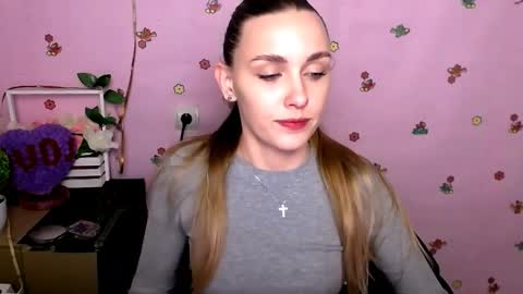 Angelina online show from February 15, 2026, 6:43 am