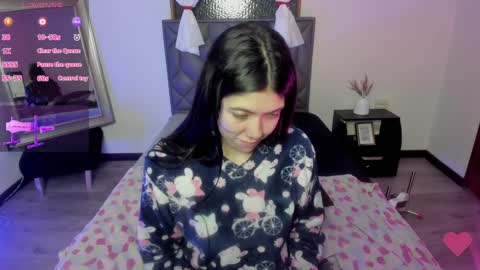 Snapshot of miss_auroraa chatting on January 12, 2025, 8:25 am Aurora online show from January 12, 2025, 8:25 am