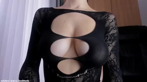 Ivy online show from January 16, 2026, 12:31 pm