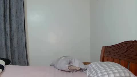 Candy online show from March 10, 2025, 9:53 am