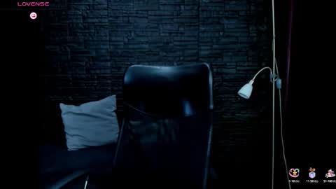 miss_dior1 online show from February 23, 2026, 12:57 pm