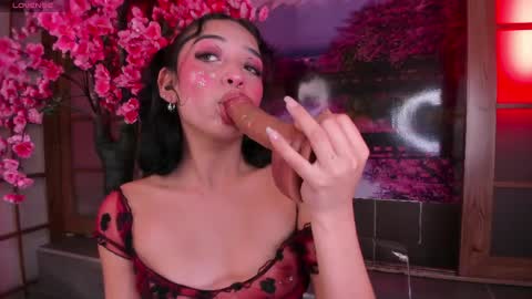 Evoleth online show from April 8, 2026, 6:19 pm