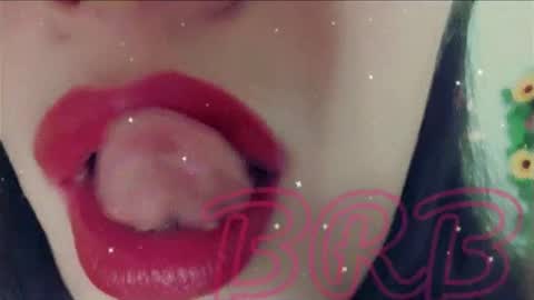 Snapshot of miss_evoleth2 chatting on December 12, 2024, 3:54 am Miss Evoleth online show from December 12, 2024, 3:54 am