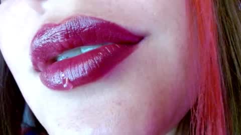 Snapshot of miss_evoleth2 chatting on February 14, 2025, 4:37 am Miss Evoleth online show from February 14, 2025, 4:37 am