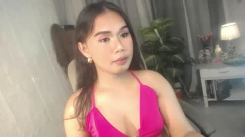 miss_fhakarat online show from February 6, 2026, 3:22 am