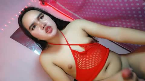 miss_horny139736 online show from April 15, 2026, 10:11 am