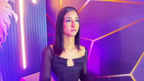 Snapshot of miss_isa19 chatting on May 11, 2026, 2:45 pm miss_isa19 online show from May 11, 2026, 2:45 pm