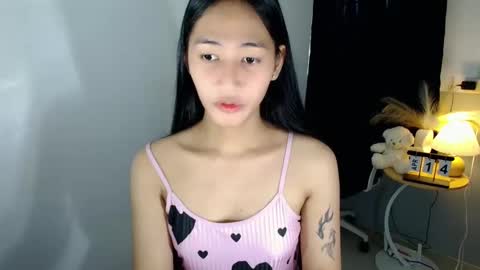 miss_jz online show from April 18, 2026, 11:49 pm