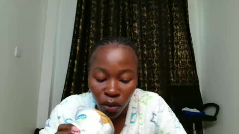 Miss Kiarrafit online show from May 13, 2026, 1:30 pm