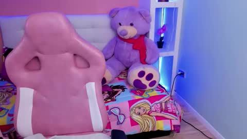 Miss Lucyla online show from March 12, 2026, 7:20 pm