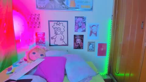 MEGG online show from April 9, 2026, 12:43 am