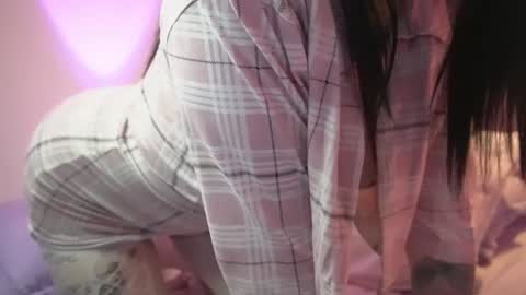 Snapshot of miss_meii chatting on October 7, 2025, 10:29 pm Alejandra online show from October 7, 2025, 10:29 pm