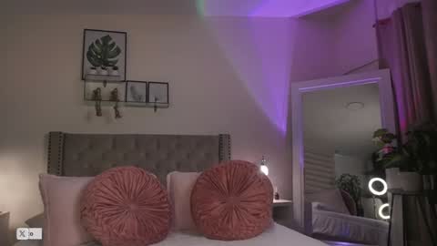 Alejandra online show from March 13, 2026, 2:34 pm