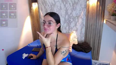 Snapshot of miss_merlin_ chatting on April 23, 2026, 12:29 pm Merlin online show from April 23, 2026, 12:29 pm