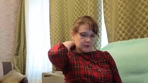 miss sandrax online show from May 27, 2026, 4:37 pm