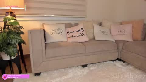 Sofia Alvarez online show from February 28, 2025, 11:36 am