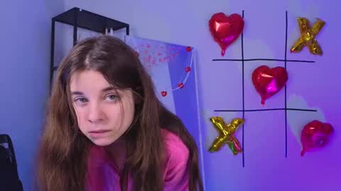 Spider girl Help me reach 10 likes online show from February 20, 2025, 6:17 am