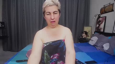 miss_tasha_kom online show from December 4, 2024, 2:26 pm