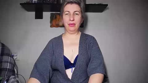 miss_tasha_kom online show from October 4, 2025, 8:45 am