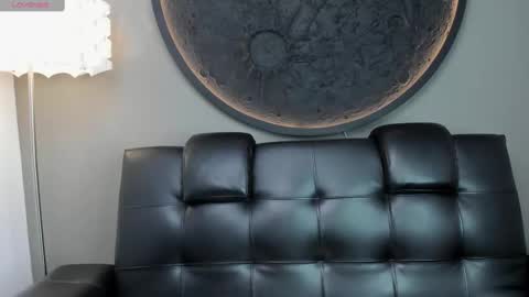 Snapshot of miss_vaiolette chatting on March 3, 2025, 11:11 am Vaiolette online show from March 3, 2025, 11:11 am