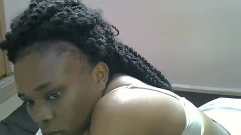 miss_velour online show from May 14, 2026, 7:59 am