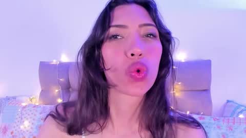 Miss Veronica online show from February 10, 2025, 5:52 pm