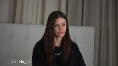 Snapshot of miss_viktoria chatting on February 9, 2025, 7:41 pm Miss Victoria online show from February 9, 2025, 7:41 pm