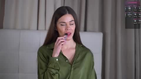 Snapshot of miss_viktoria chatting on November 15, 2025, 5:31 pm Miss Victoria online show from November 15, 2025, 5:31 pm