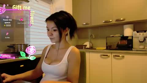 missbya online show from October 20, 2025, 5:08 am