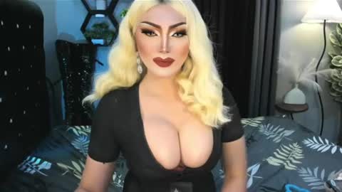 PRIESTESS CHANNEL online show from June 18, 2026, 6:56 pm