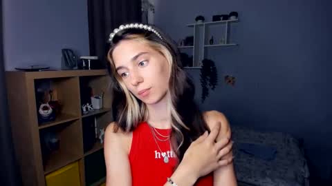 Shelley online show from September 10, 2025, 7:30 am