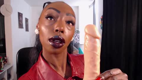 Emilie Diaz online show from March 11, 2026, 5:19 pm