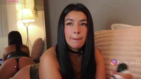 Snapshot of missemily_11 chatting on June 17, 2026, 10:17 am Yuliana online show from June 17, 2026, 10:17 am