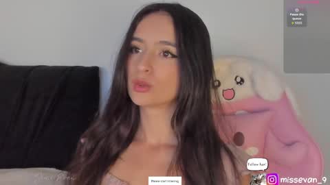 Sami Evan online show from May 26, 2026, 2:13 pm