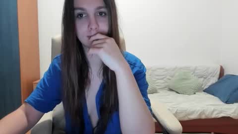 Snapshot of missgreen21 chatting on October 25, 2025, 5:15 am missgreen21 online show from October 25, 2025, 5:15 am