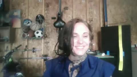 misshoneybadger333 online show from September 30, 2025, 11:21 pm