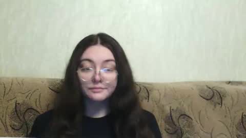 Snapshot of missis_mona chatting on April 19, 2026, 2:22 am missis mona online show from April 19, 2026, 2:22 am