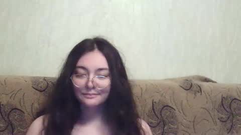Snapshot of missis_mona chatting on April 21, 2026, 7:17 pm missis mona online show from April 21, 2026, 7:17 pm