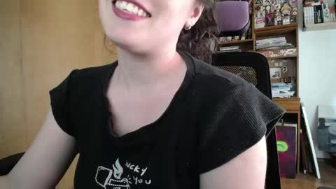 Ivana online show from April 16, 2026, 5:25 pm