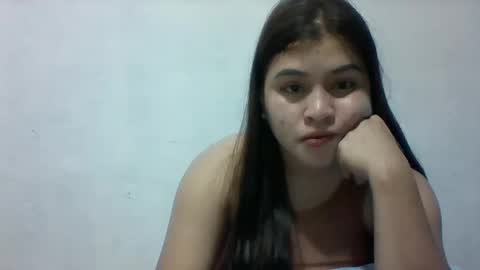 Snapshot of misskitty2xxx chatting on March 7, 2025, 2:01 pm Merry online show from March 7, 2025, 2:01 pm