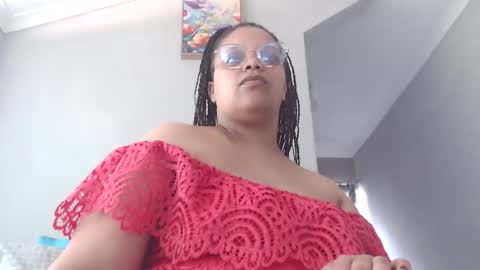 Snapshot of misslustxxx chatting on April 28, 2026, 7:35 am misslustxxx online show from April 28, 2026, 7:35 am