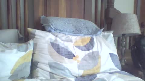 4bdn couple online show from December 18, 2024, 7:47 am