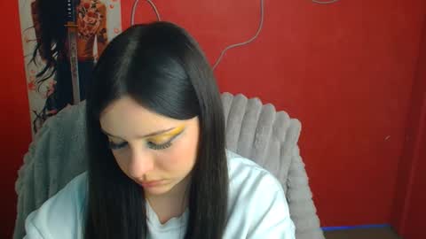 Snapshot of missmiamiss chatting on May 4, 2026, 11:28 am Mia online show from May 4, 2026, 11:28 am