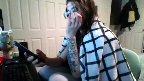 MissMona online show from April 13, 2026, 10:10 am