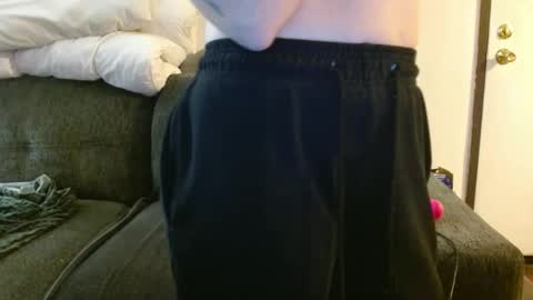 Snapshot of missmoonmagic13 chatting on December 28, 2024, 7:44 am Maxxx online show from December 28, 2024, 7:44 am