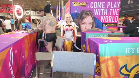 Snapshot of missnerdydirty chatting on December 8, 2024, 9:08 pm Luna online show from December 8, 2024, 9:08 pm