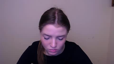 Olivia online show from February 12, 2025, 9:31 am