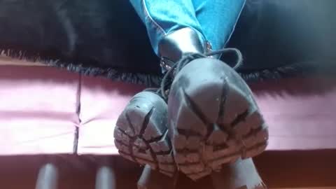 TELL ME MISS online show from March 4, 2025, 2:42 pm