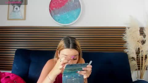 Snapshot of missvalery1 chatting on January 22, 2025, 8:28 pm missvalery1 online show from January 22, 2025, 8:28 pm